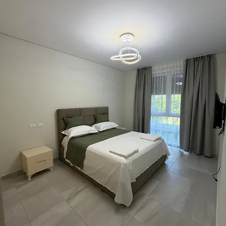 Sea Garden San Pietro Apartmán *